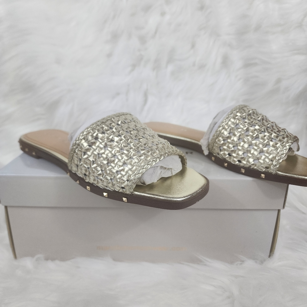 NWT Marc Fisher Sandals